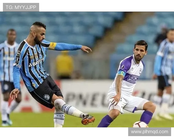 飓风队与埃梅莱克的激烈对决展现足球魅力与团队精神